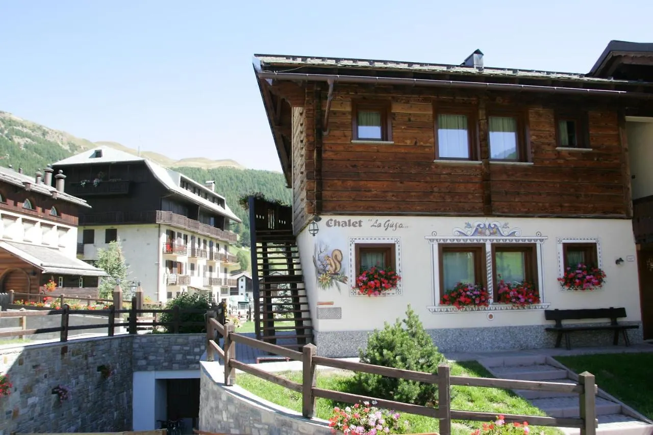 شقة ليفينو  في Chalet La Leur/Gusja إيطاليا